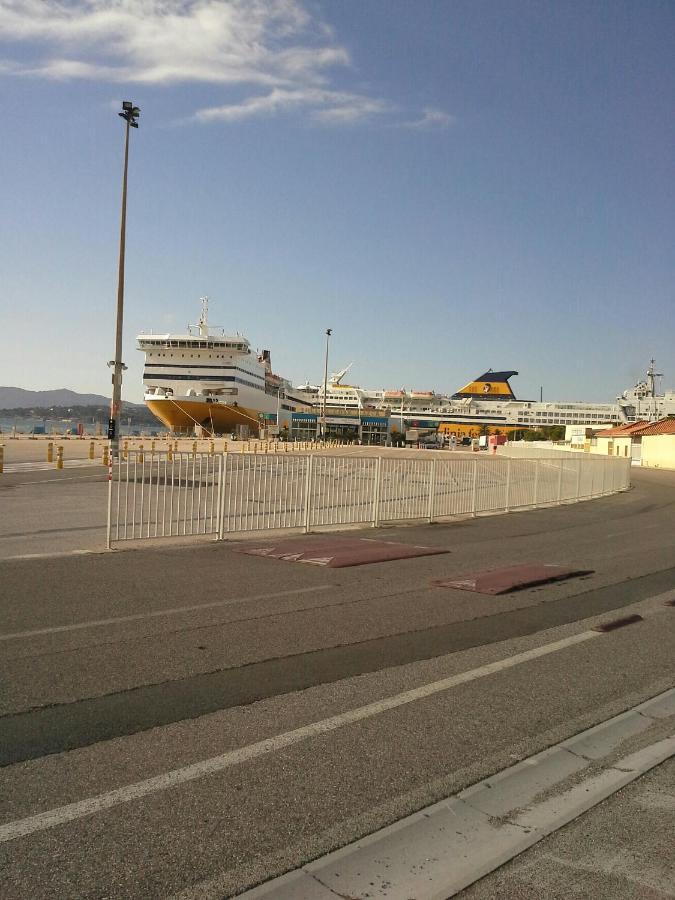 Chambre Hotes Au Mourillon A 100 M Des Plages 툴롱 외부 사진
